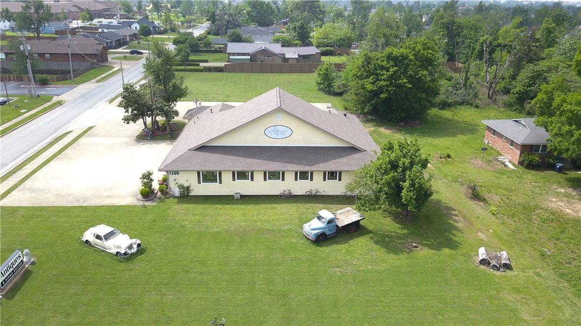main property photo 3