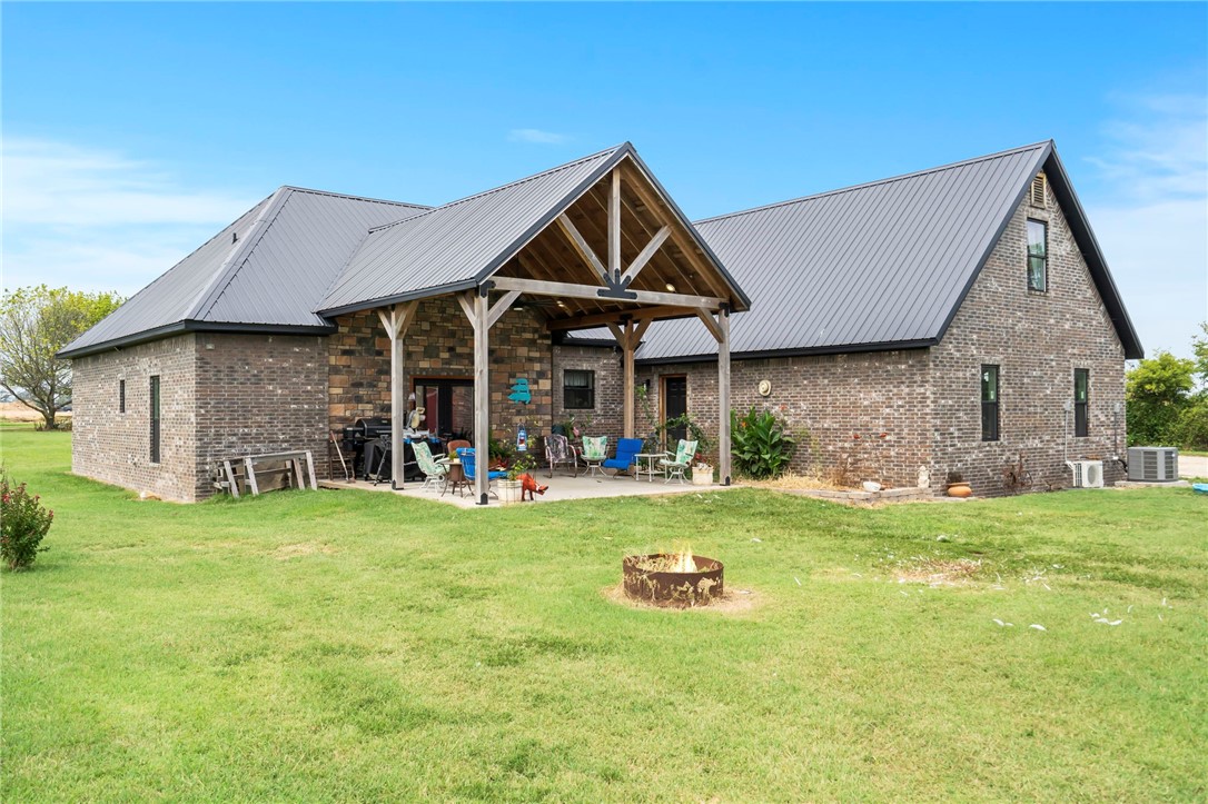 main property photo 41