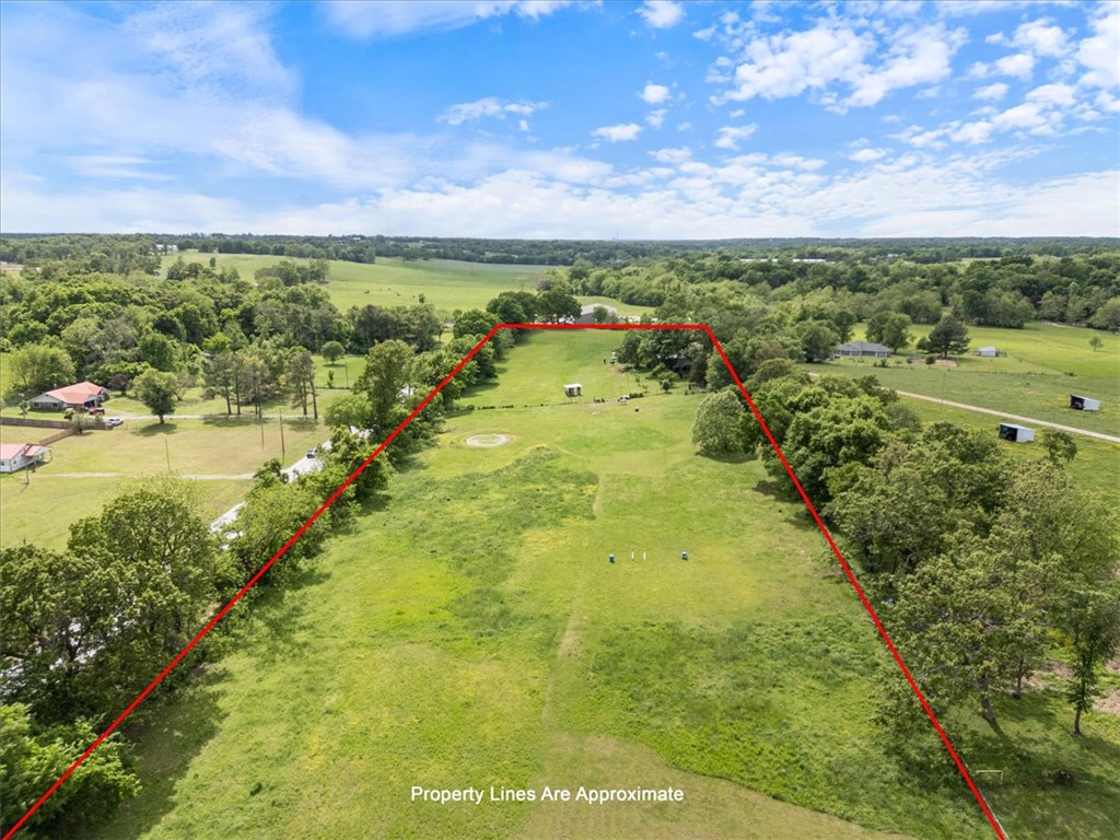 main property photo 11