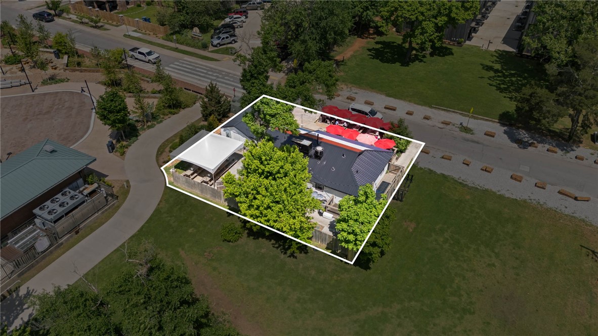 main property photo 7