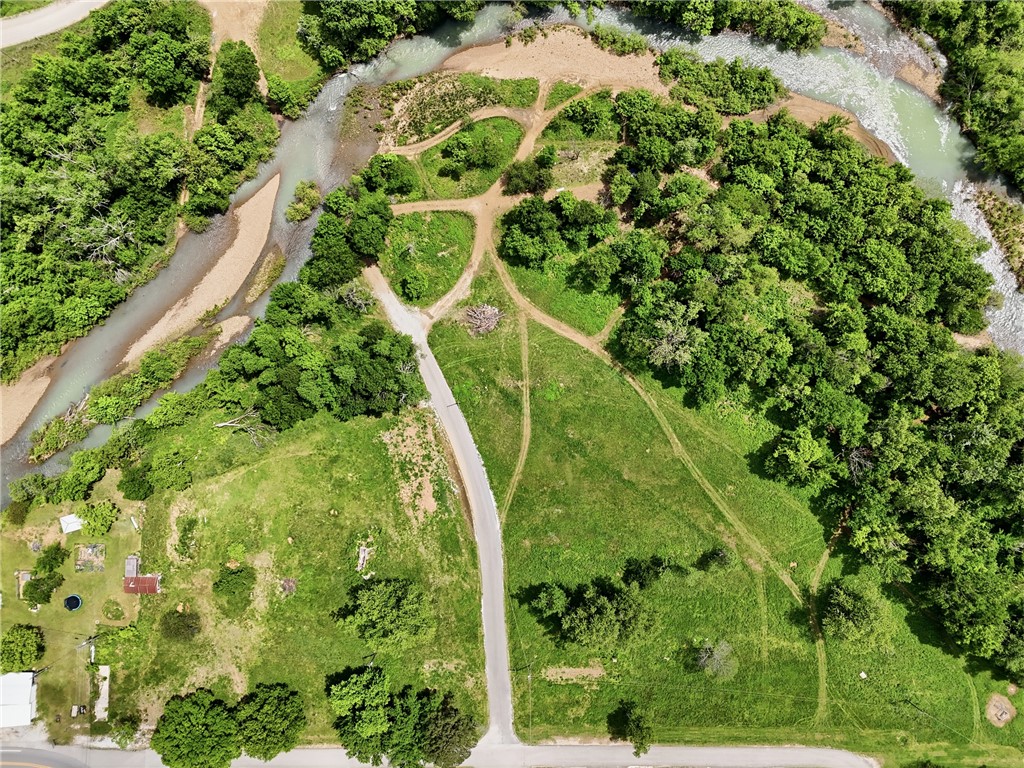 main property photo 14
