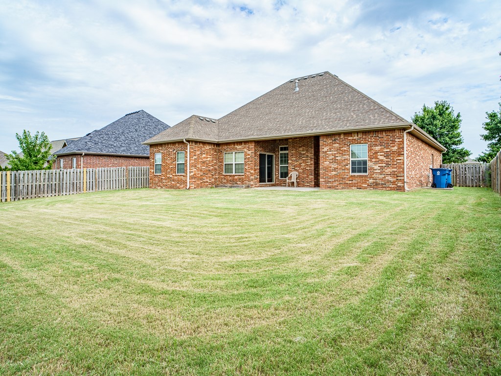main property photo 29