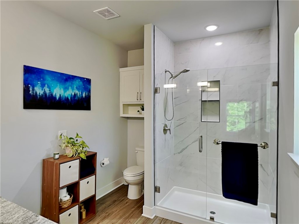 property viewer photo 18