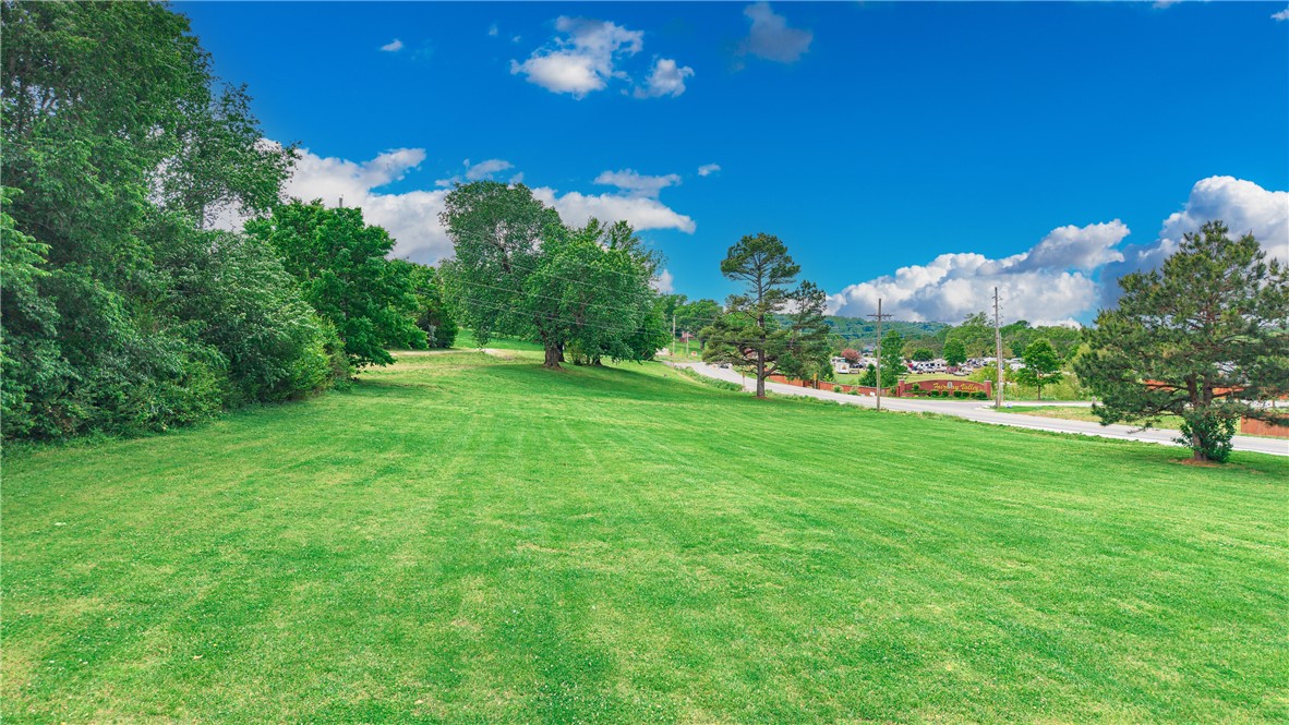 main property photo 12