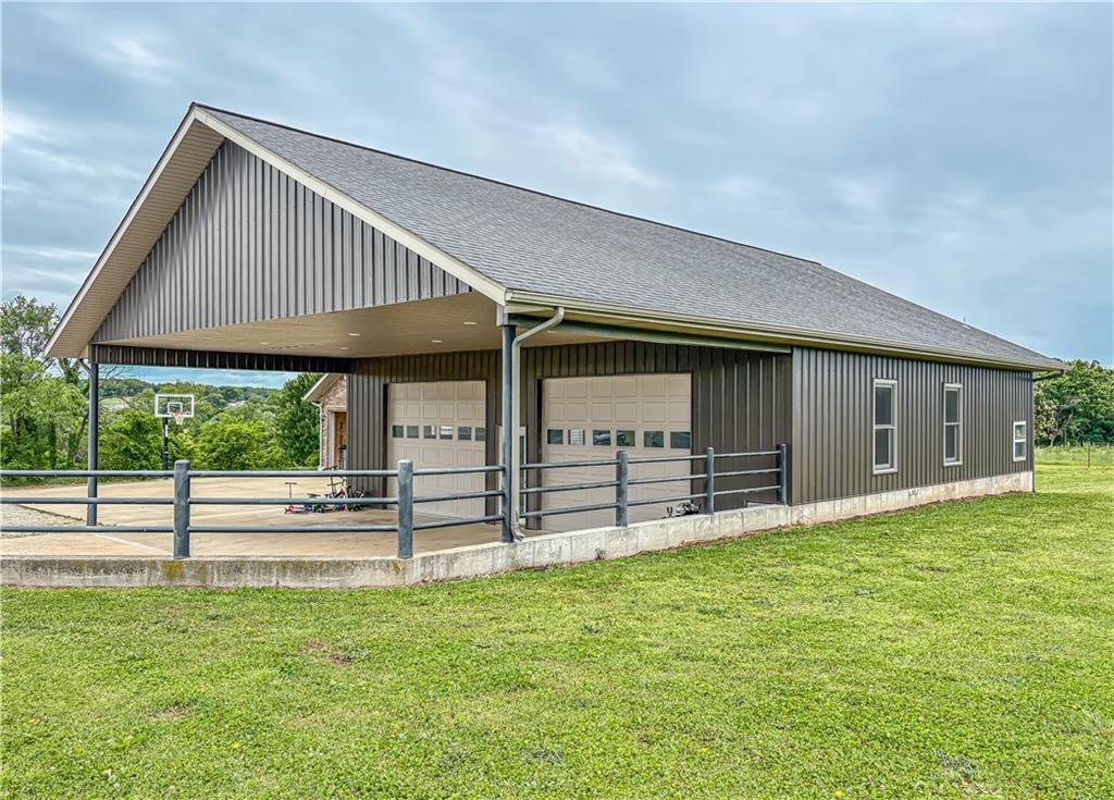 main property photo 7