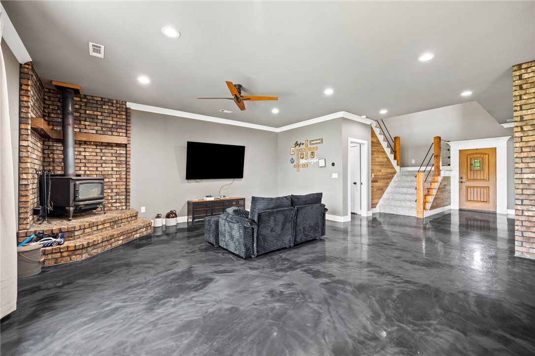 property viewer photo 10