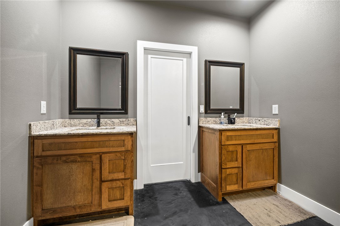 property viewer photo 13