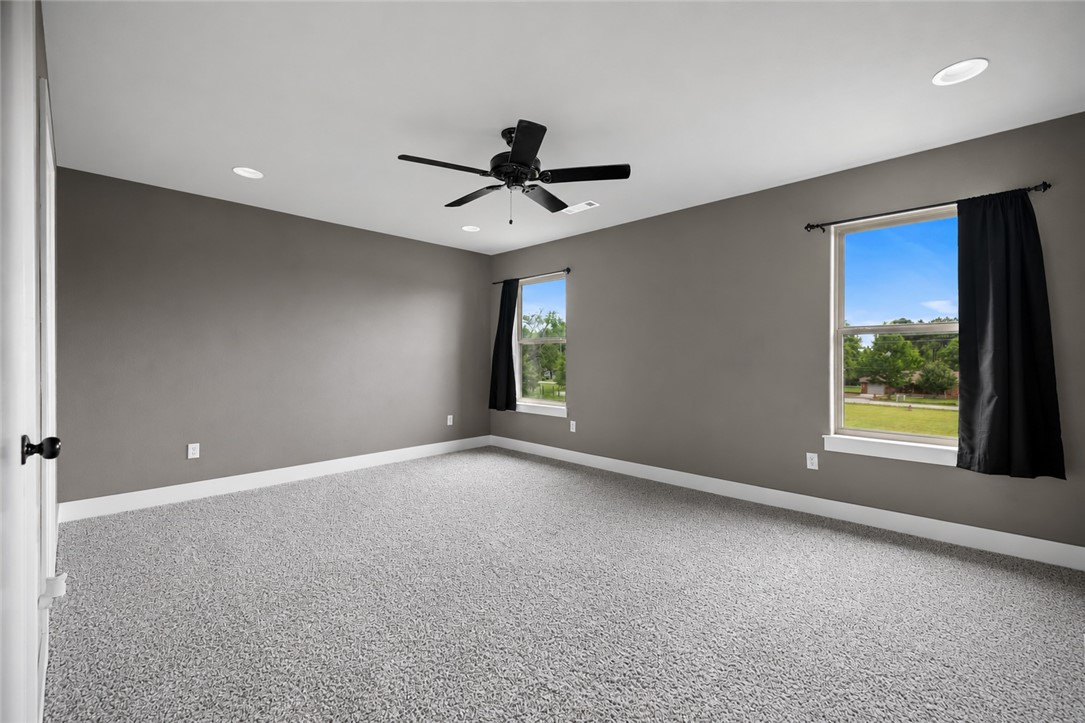 property viewer photo 18