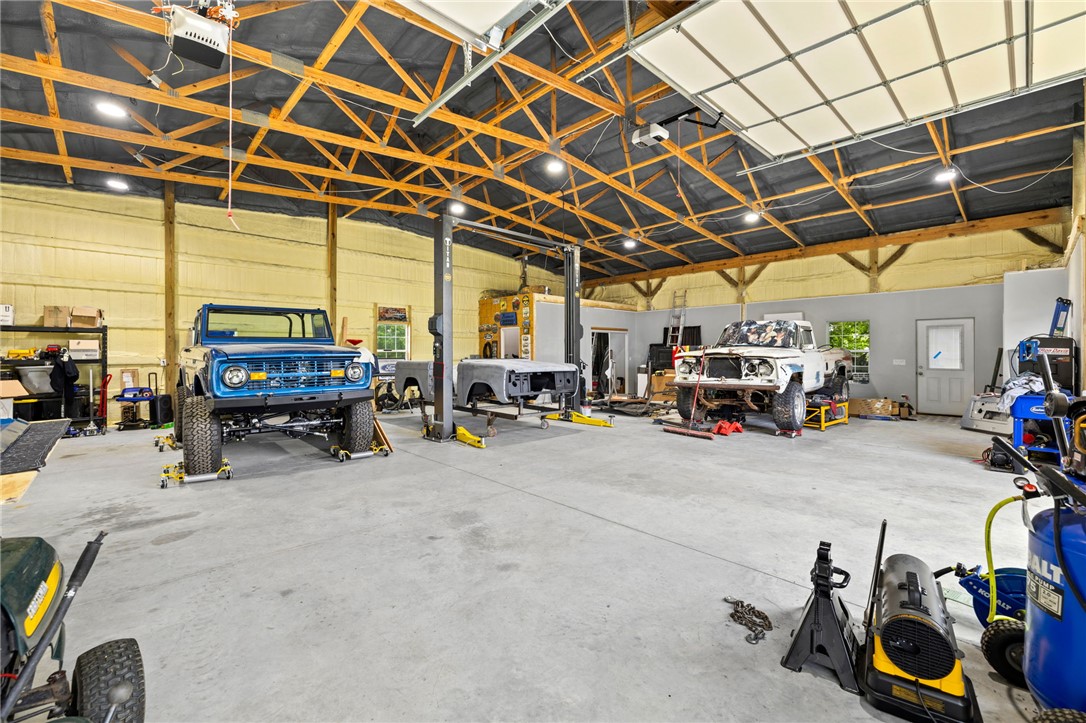 property viewer photo 24