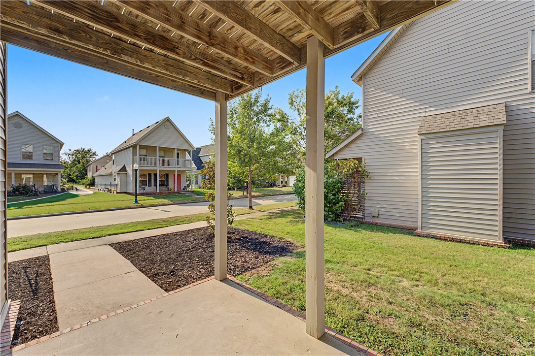 main property photo 41