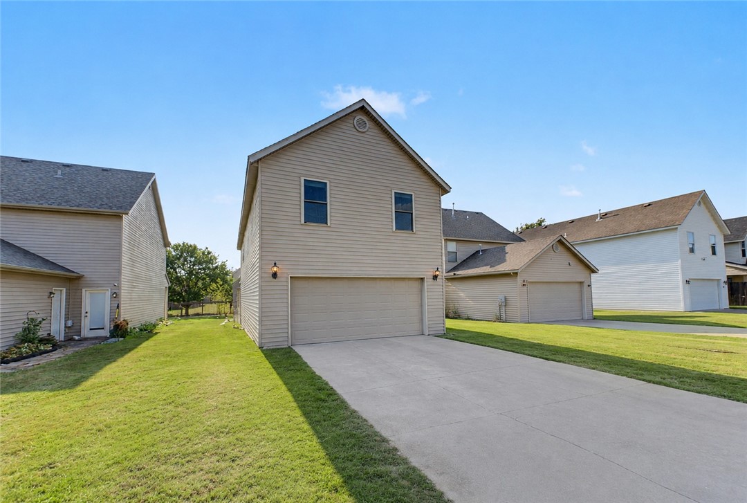 main property photo 43