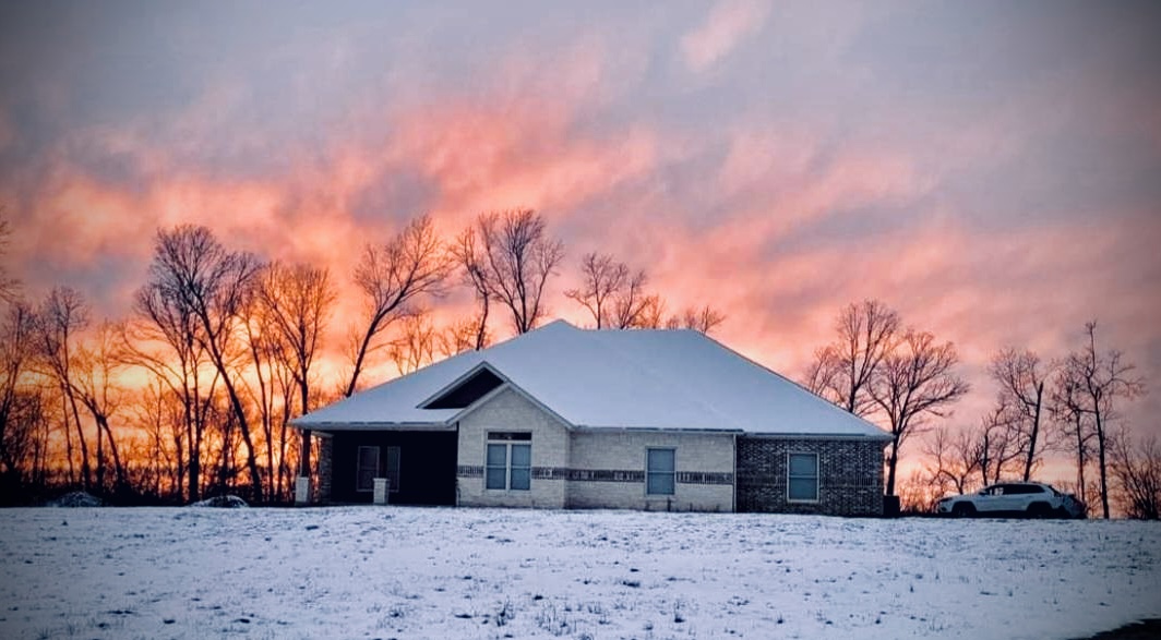 main property photo 41