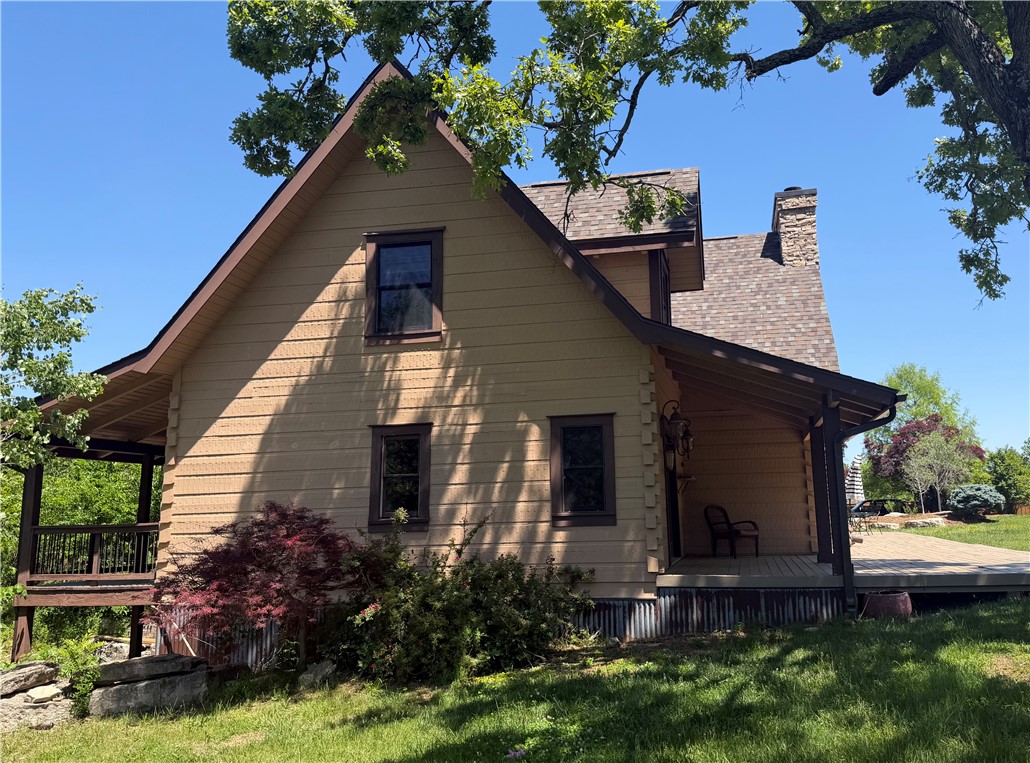 main property photo 14