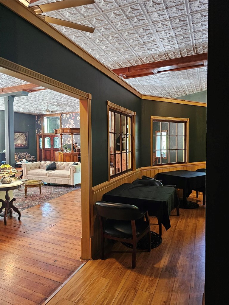 main property photo 16