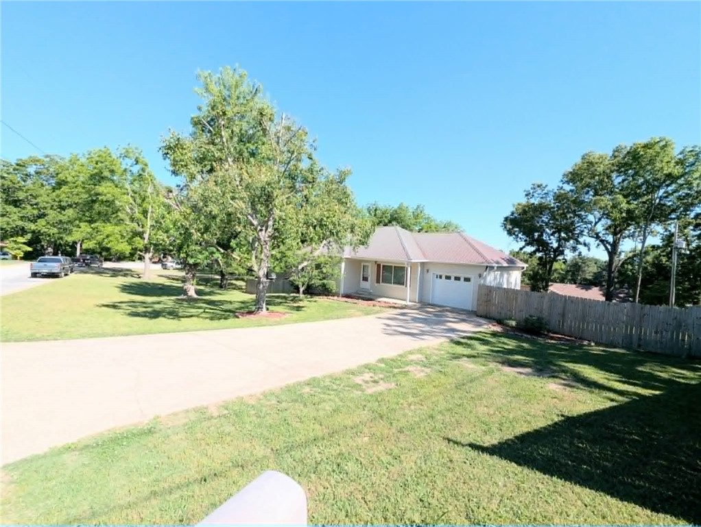 main property photo 50