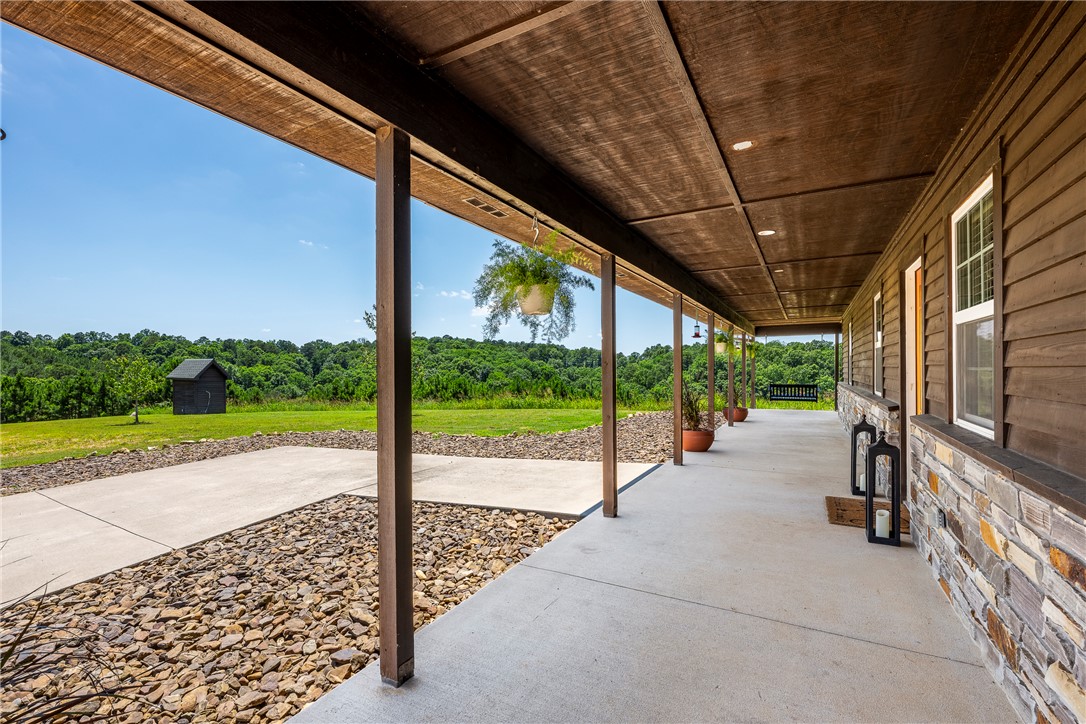 main property photo 41