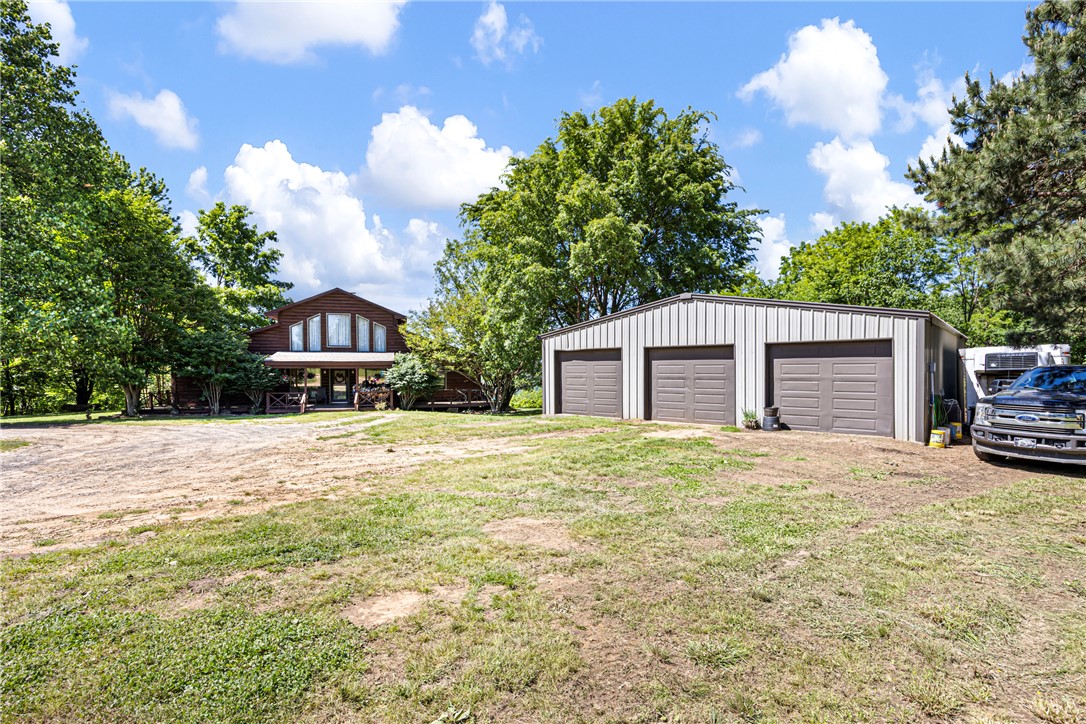 main property photo 35