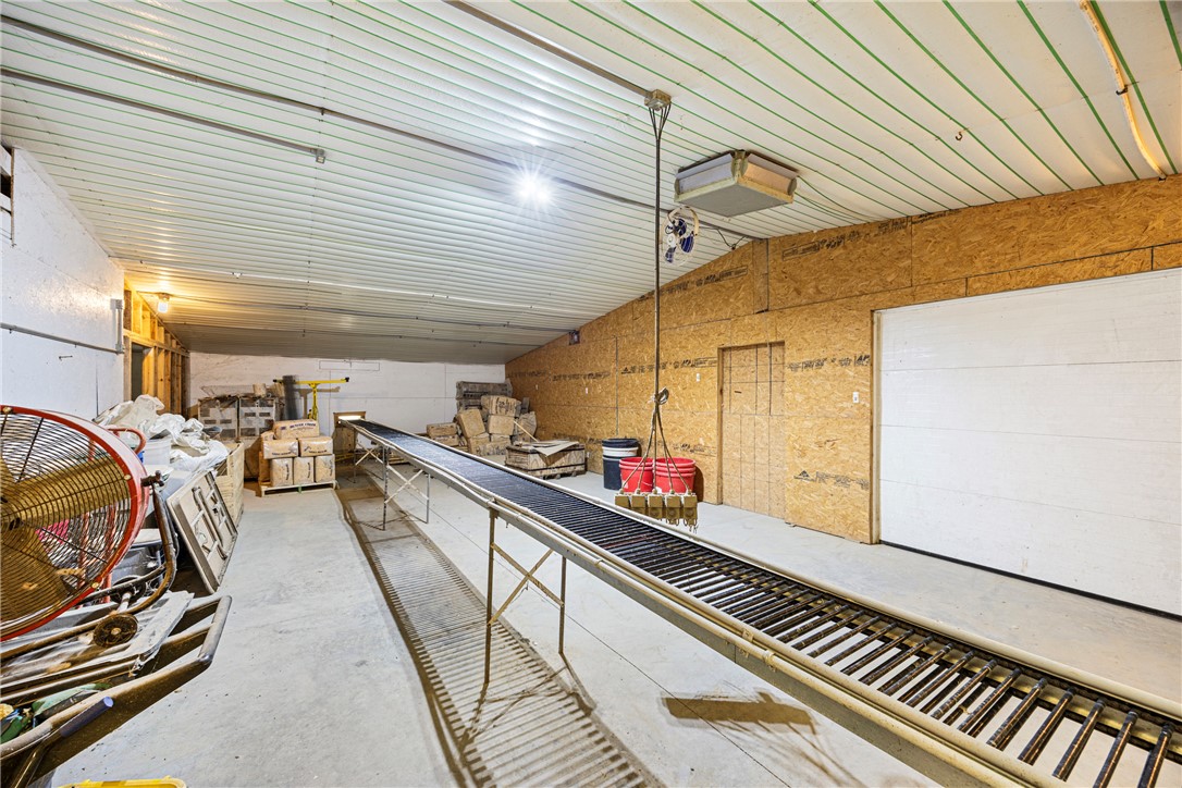 main property photo 45