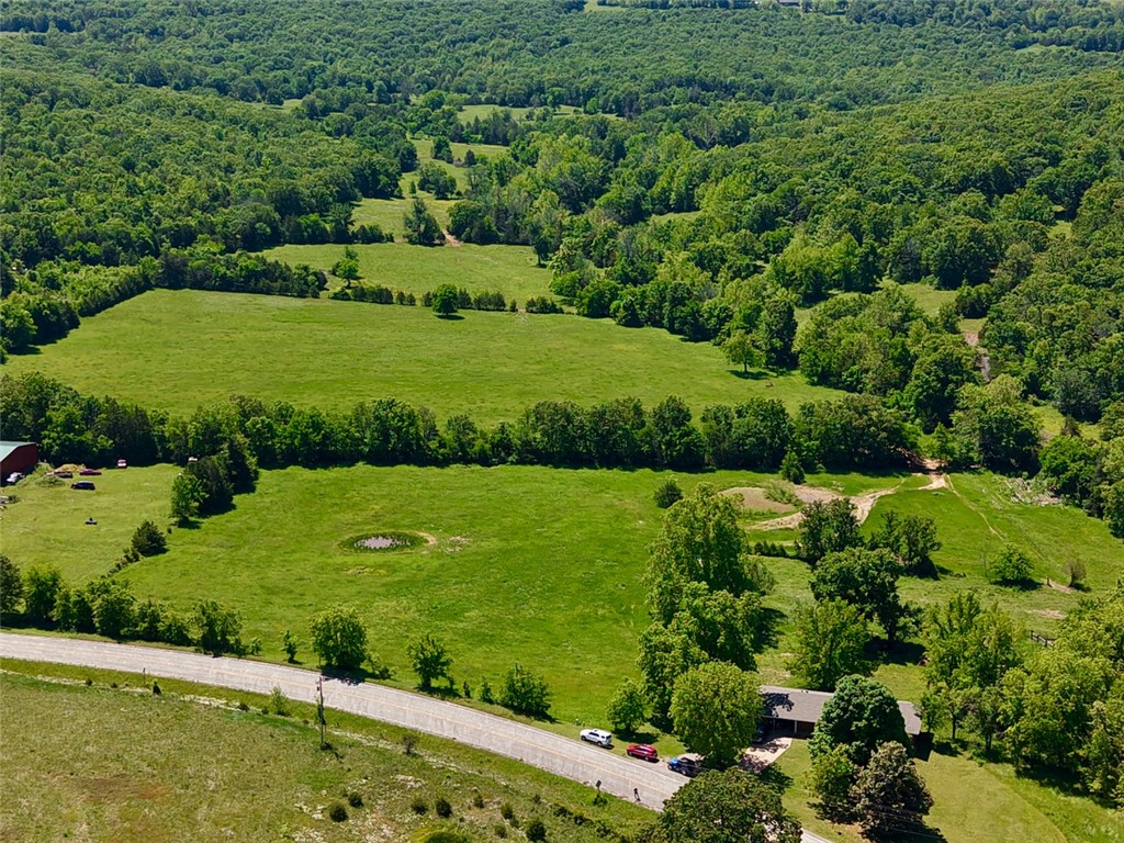 main property photo 18
