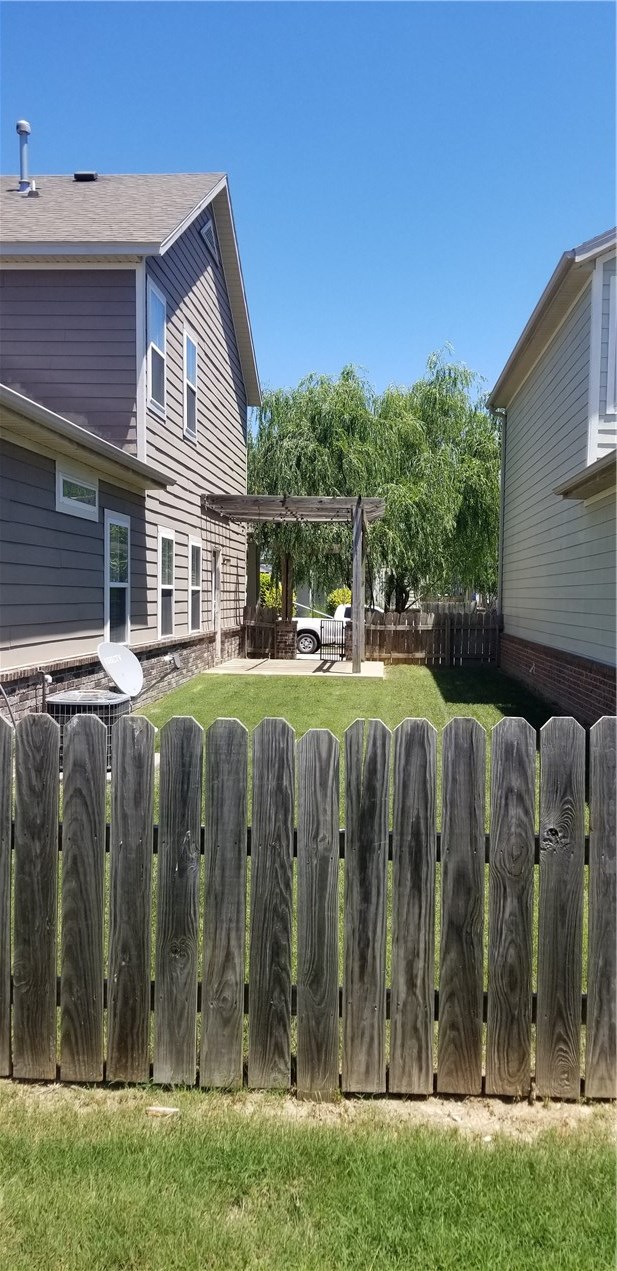 main property photo 13