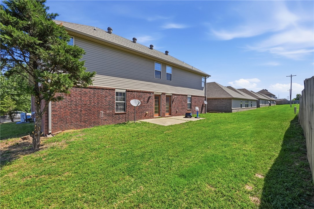 main property photo 41