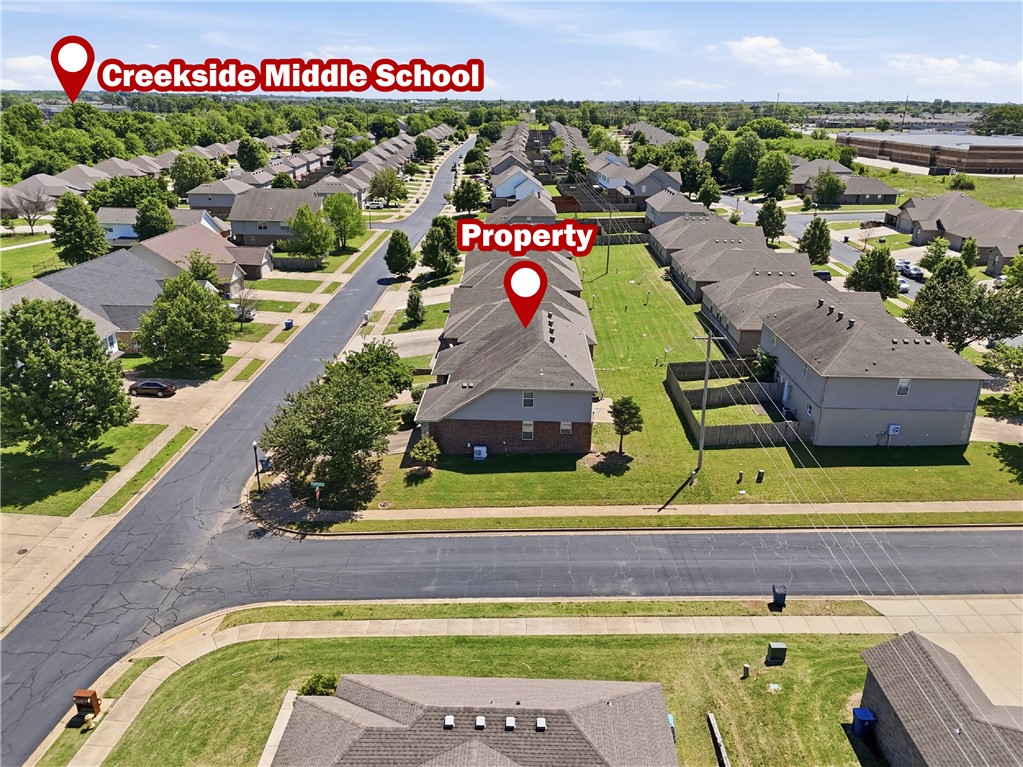 main property photo 45