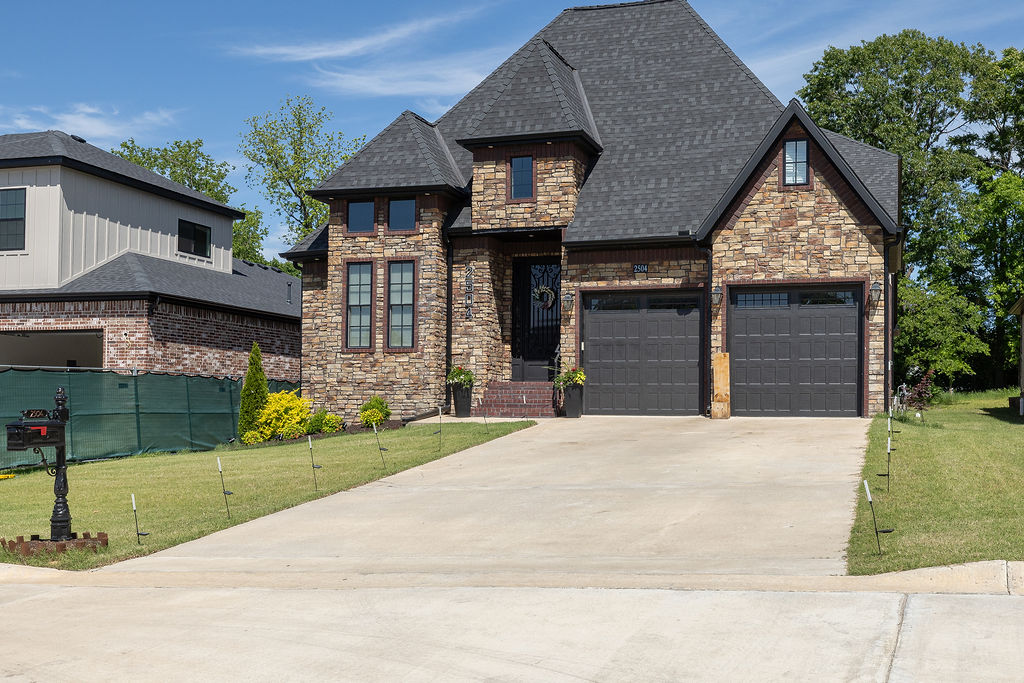 main property photo 54
