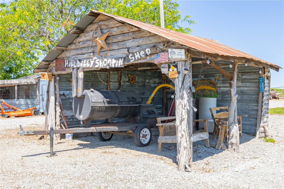 main property photo 45