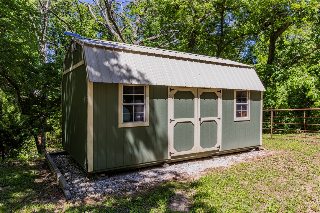 main property photo 31