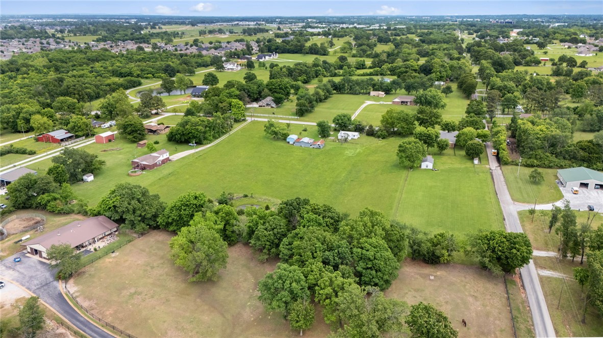 main property photo 7