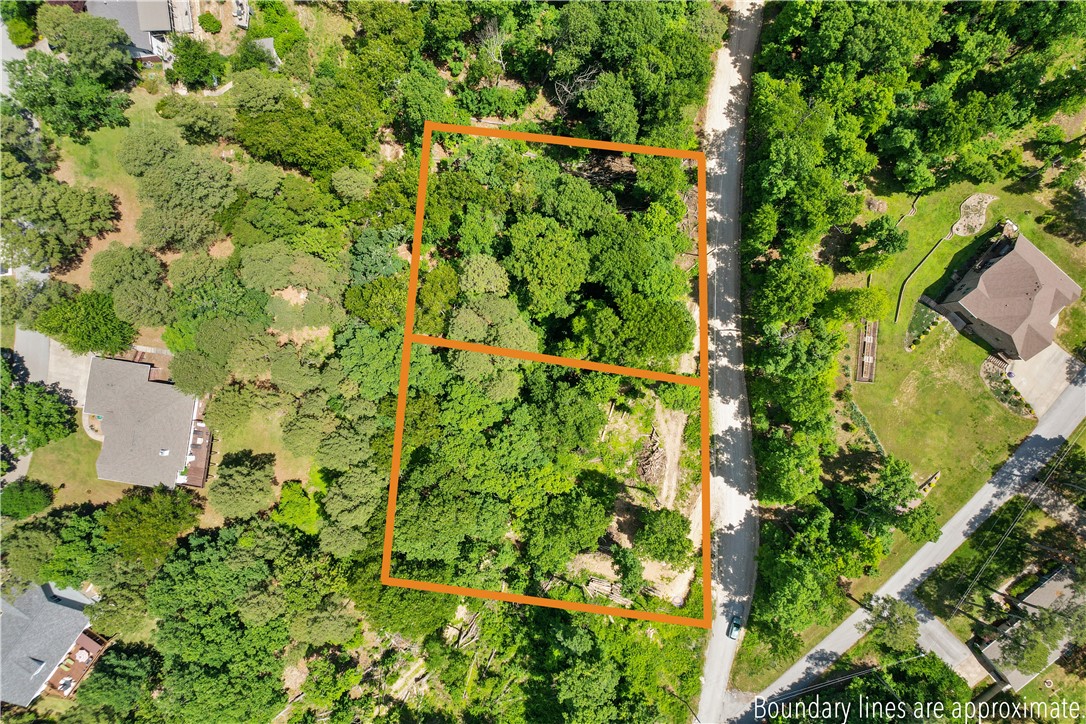 main property photo 13