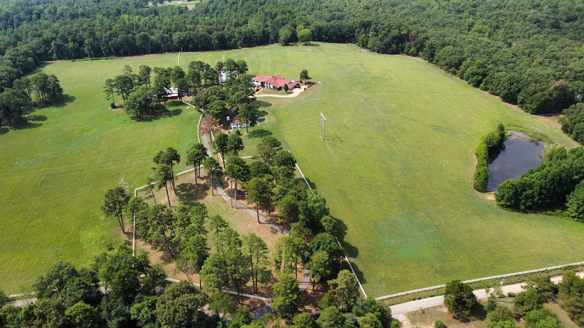 main property photo 11