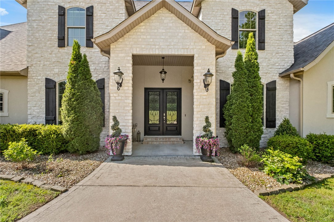 main property photo 5