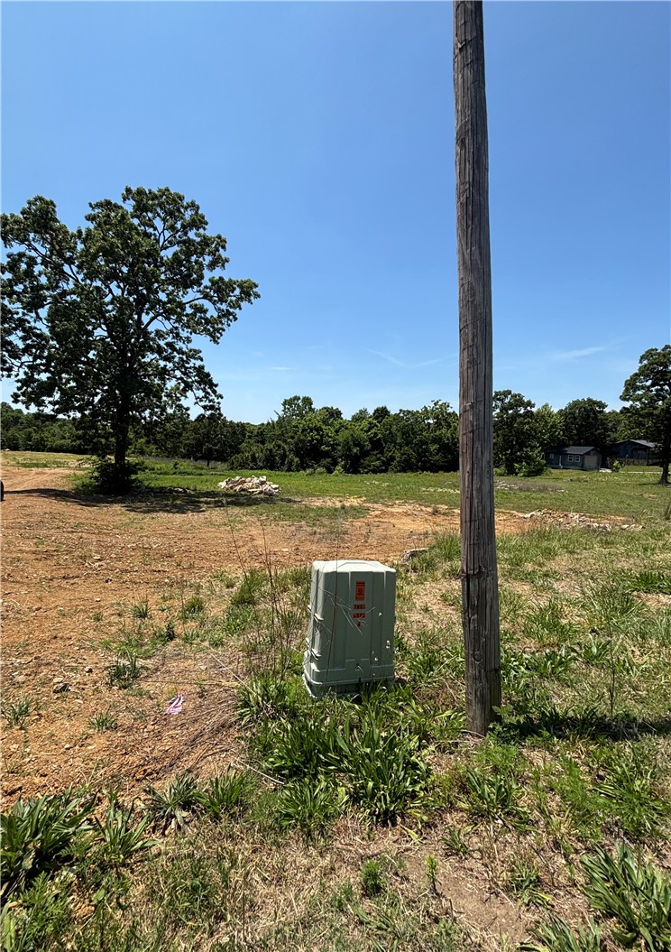 main property photo 16
