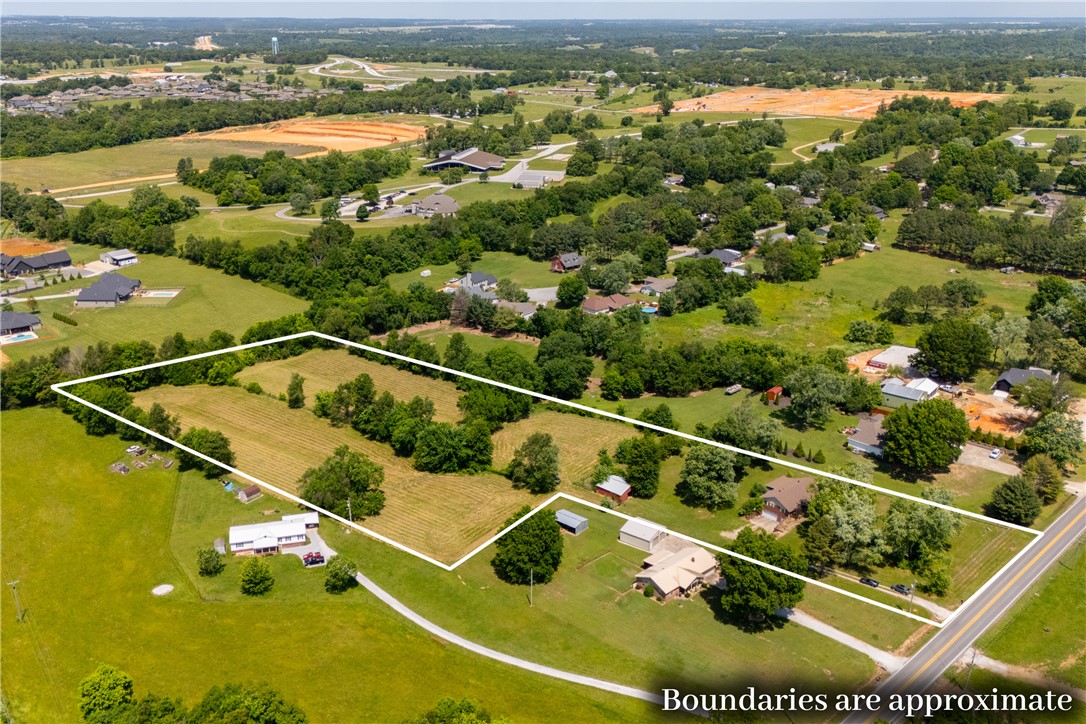 main property photo 35