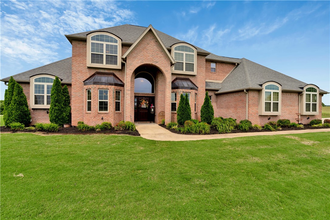 main property photo 2