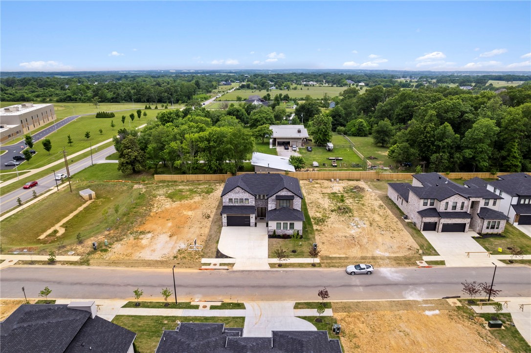 main property photo 3