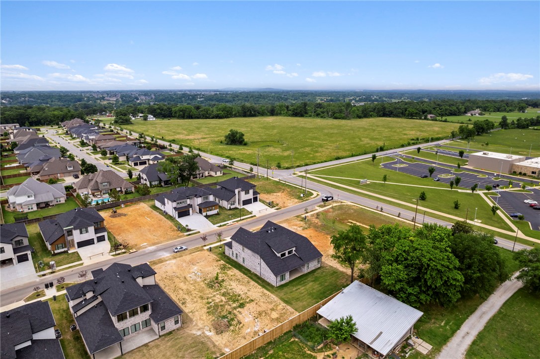 main property photo 51