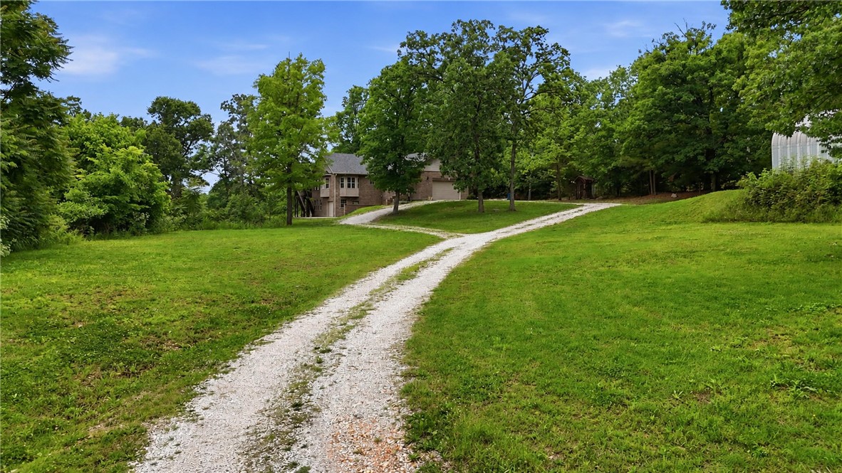 main property photo 44