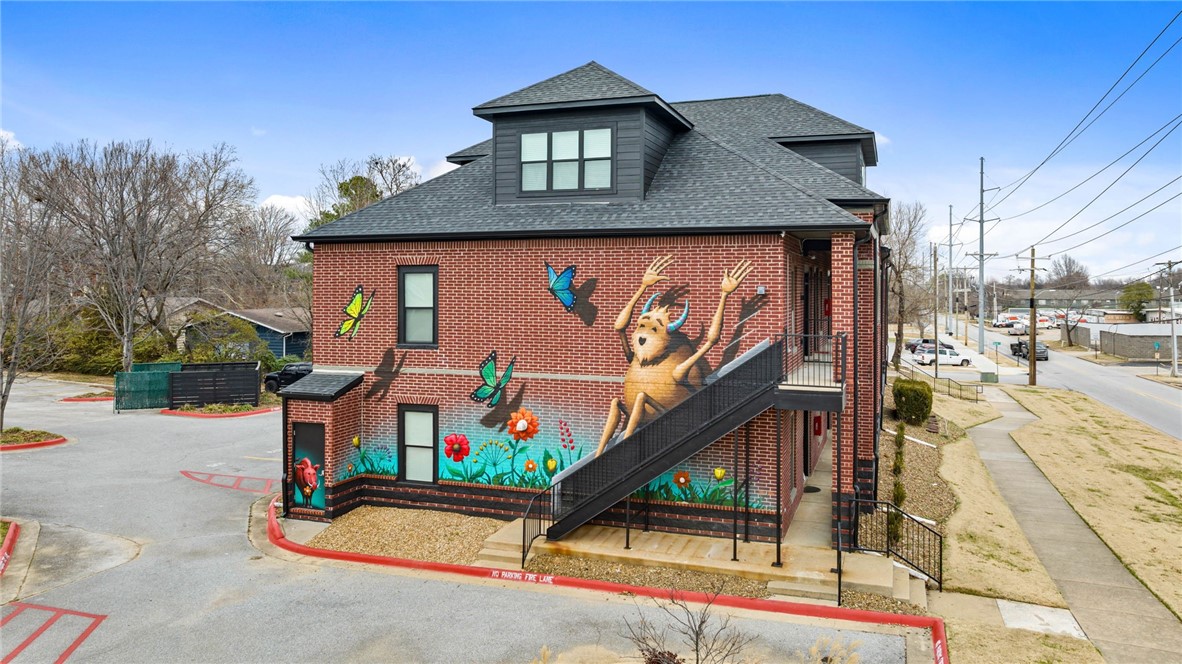 main property photo 34