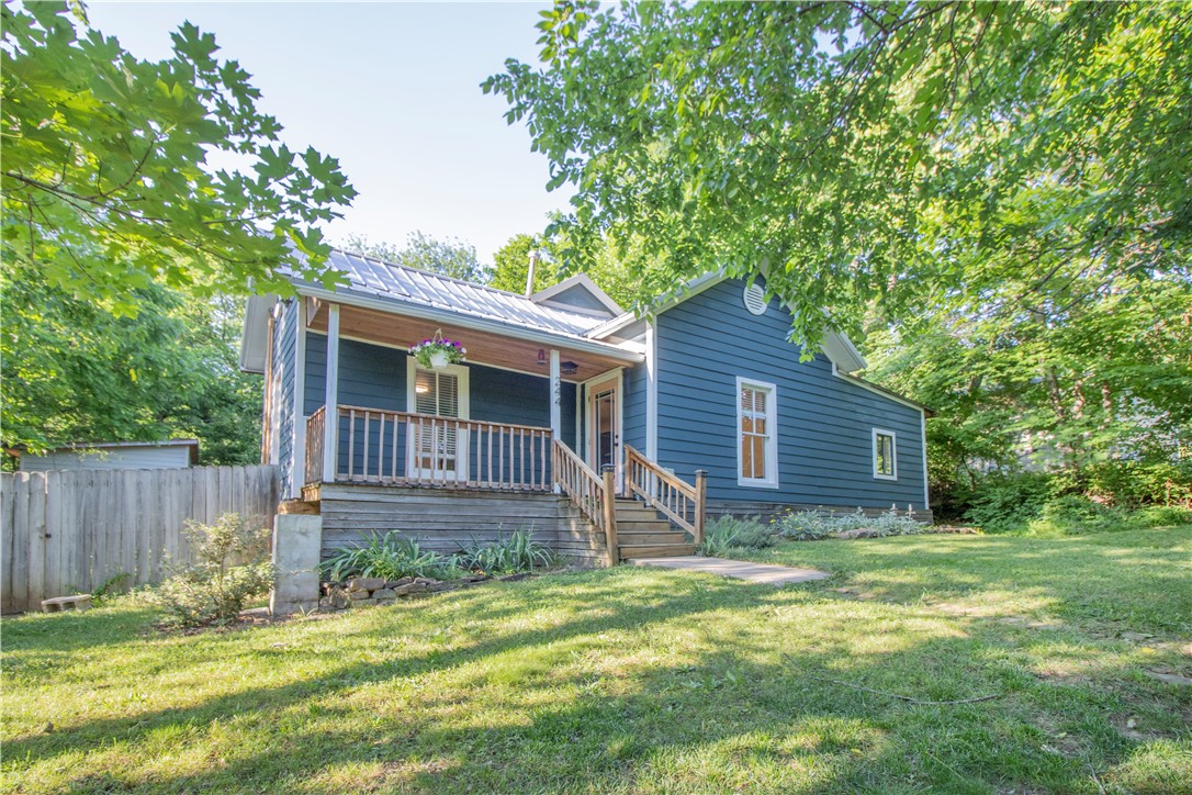 main property photo 5