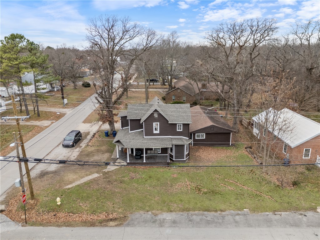 main property photo 30