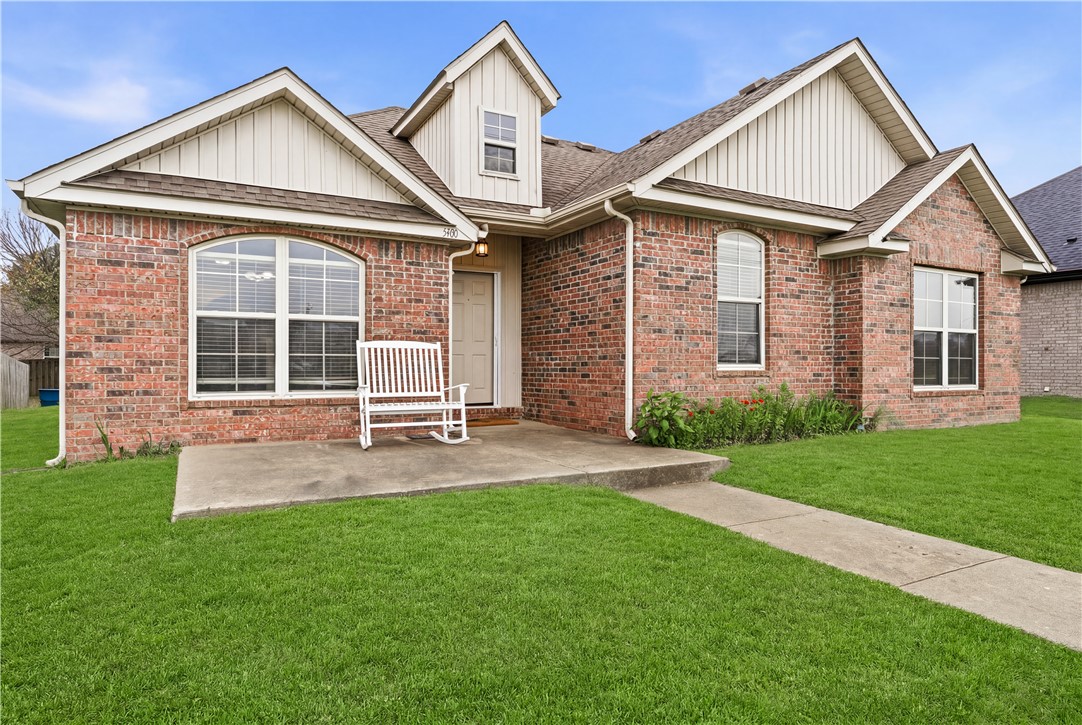 main property photo 17