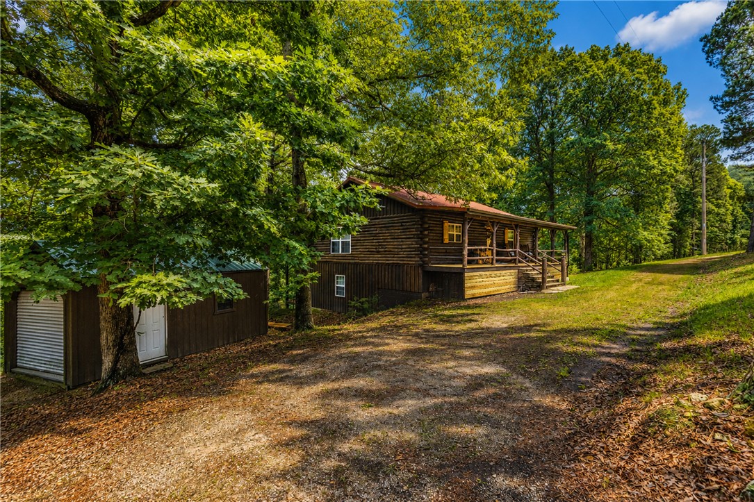 main property photo 32