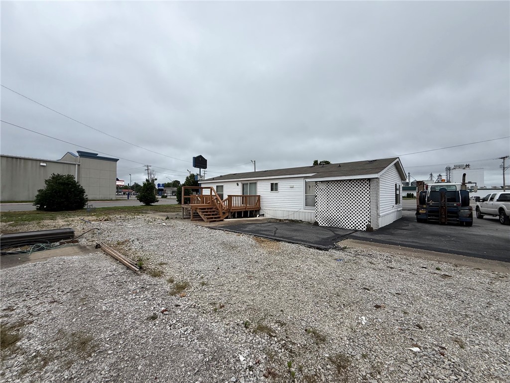 main property photo 6