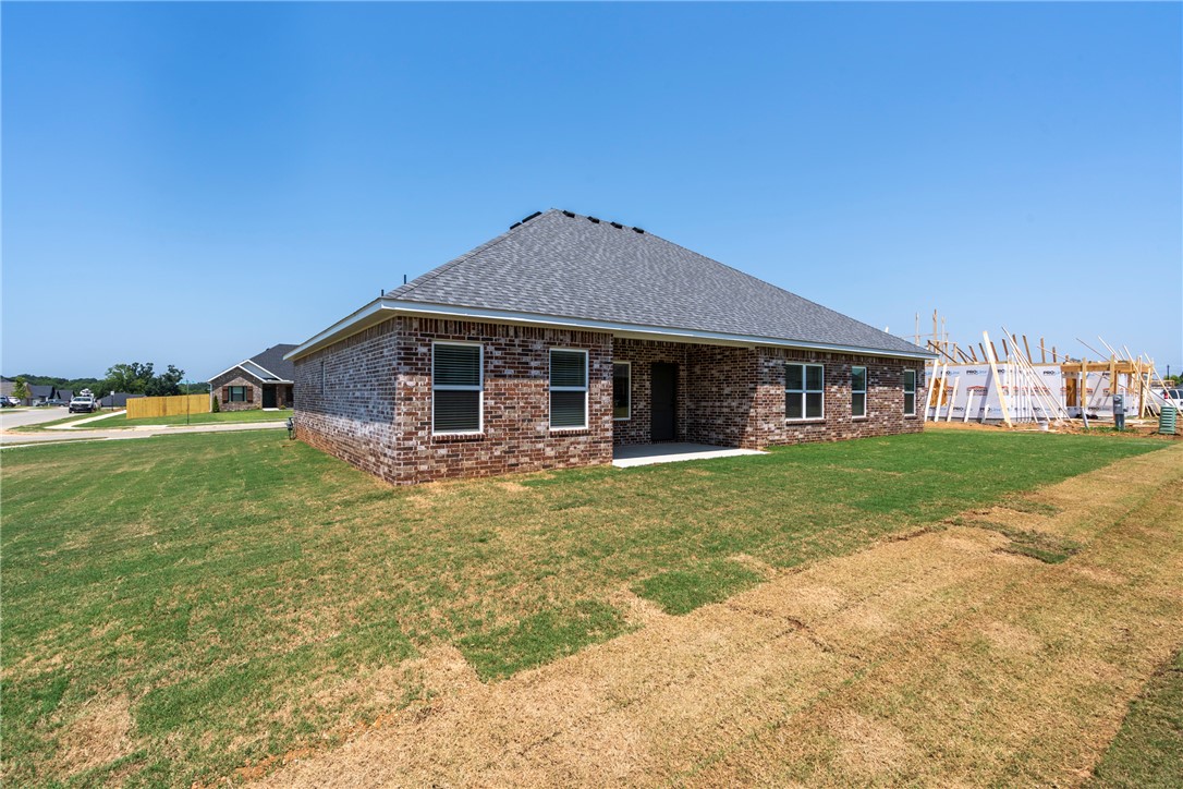 main property photo 26