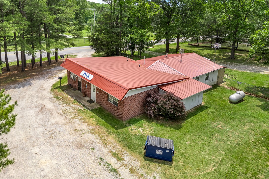 main property photo 13