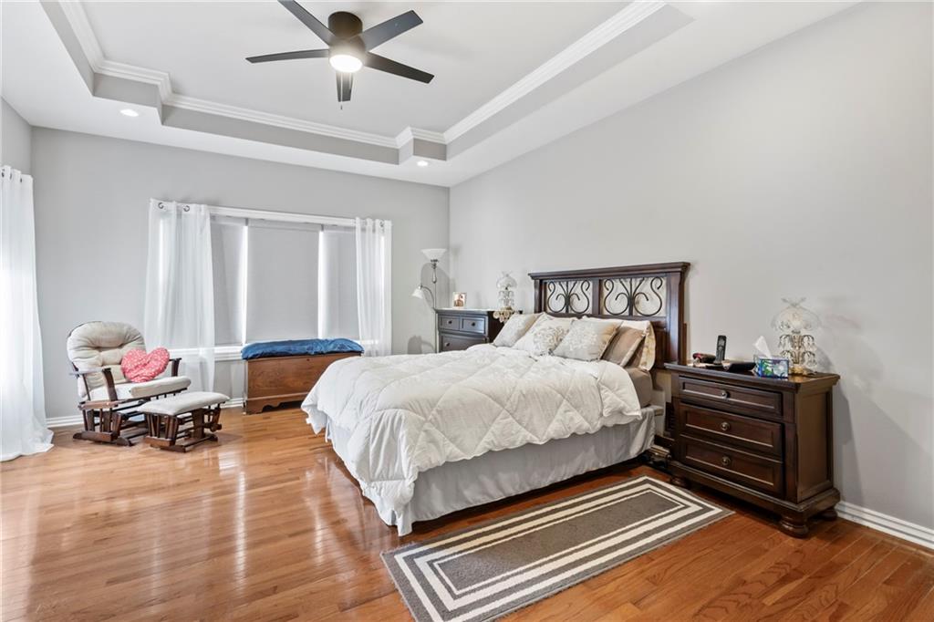 main property photo 19
