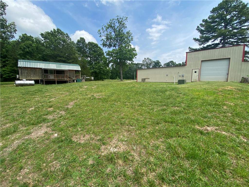 main property photo 40