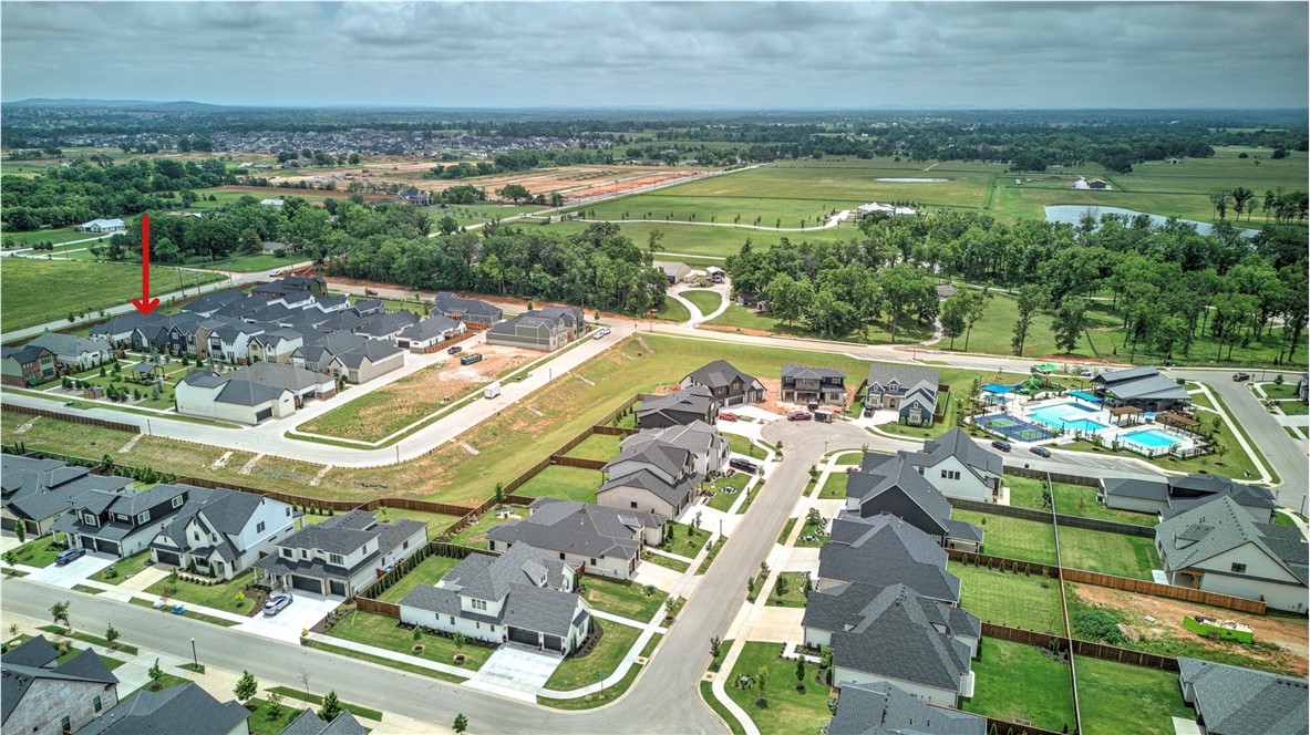 main property photo 45